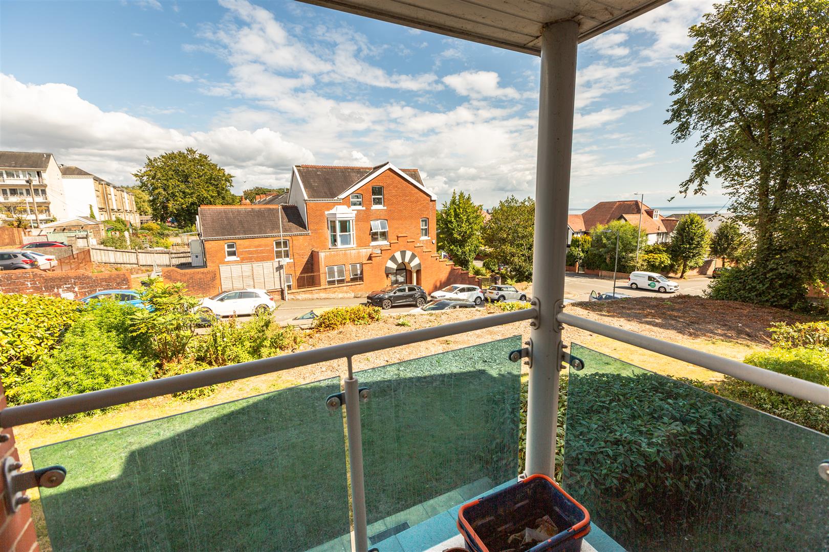 Pantygwydr Court, Sketty Road, Swansea, SA2 0AW